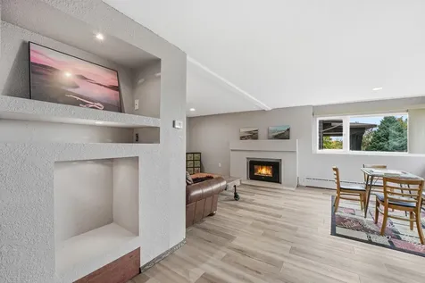 2525 E 1st Street Duluth MN 55812