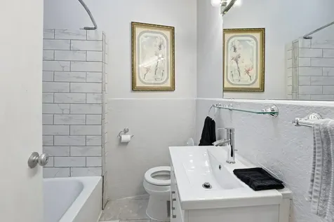 2525 E 1st Street Duluth MN 55812