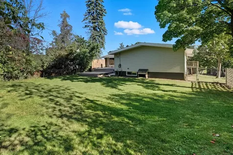 2525 E 1st Street Duluth MN 55812