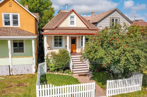 27 E Harvey Street Ely MN 55731