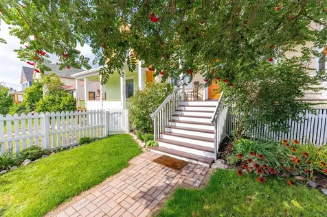 27 E Harvey Street Ely MN 55731