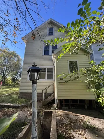 119 S 61st Avenue W Duluth MN 55807