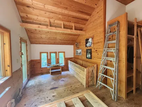 192 W Deeryard Lake Road Lutsen MN 55612