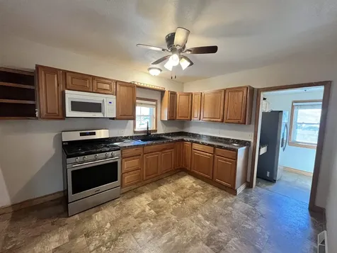 14 3rd Street Proctor MN 55810