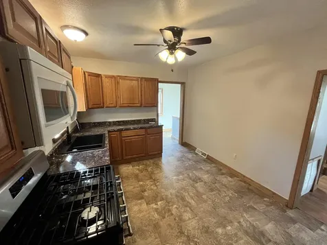 14 3rd Street Proctor MN 55810