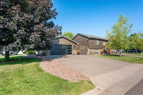 1605 N 54th Street Superior WI 54880