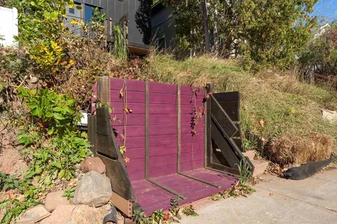 19 W 5th Street Duluth MN 55806