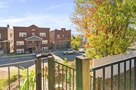 19 W 5th Street Duluth MN 55806