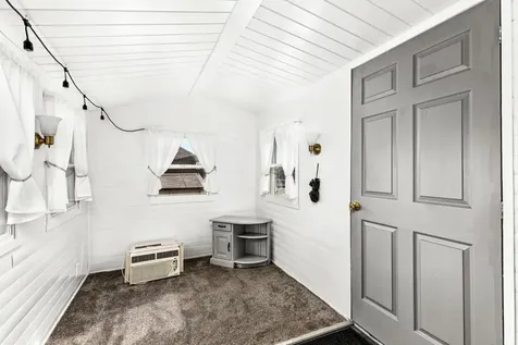 4128 W 4th Street Duluth MN 55807