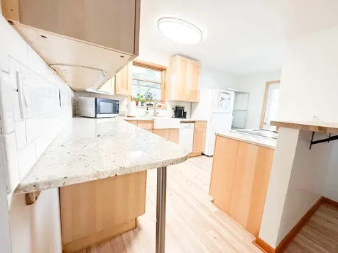 245 W Anoka Street Duluth MN 55803