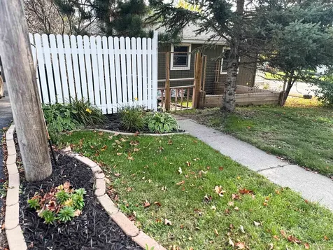 245 W Anoka Street Duluth MN 55803