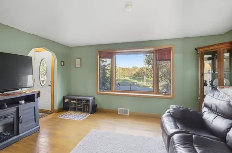 1123 Adams Avenue Eveleth MN 55734