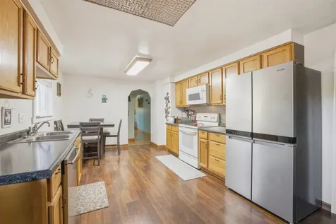 1123 Adams Avenue Eveleth MN 55734