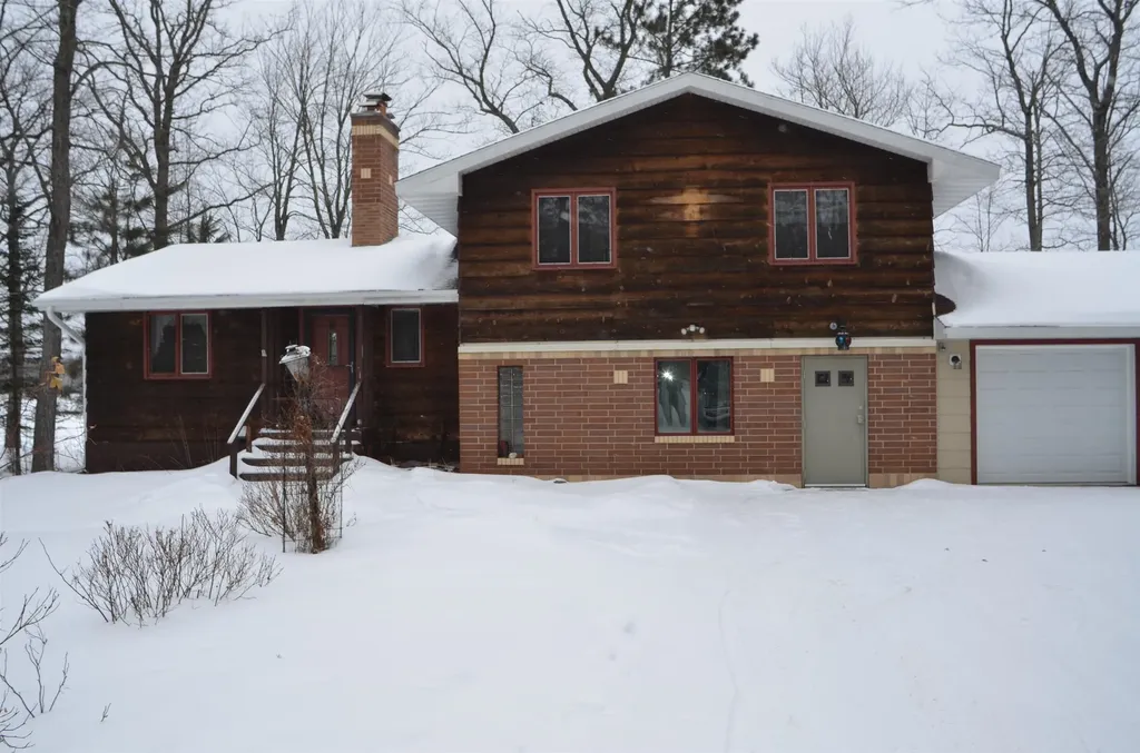 2336 Lac Labelle Road Carlton MN 55718