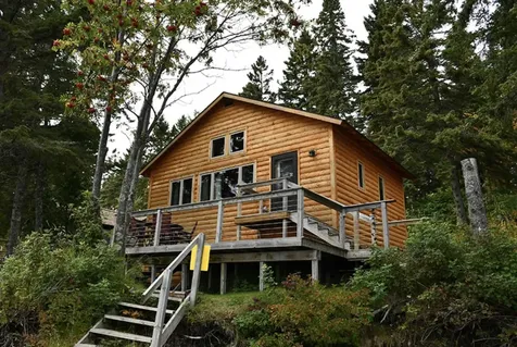 4860,4874 Hwy 61 W Lutsen MN 55612