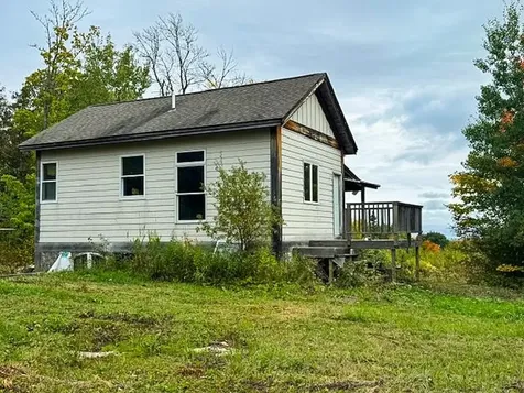 1541 Camp 20 Road Hovland MN 55606