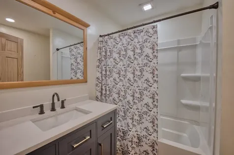 420 Arlington Road Hoyt Lakes MN 55750-0000