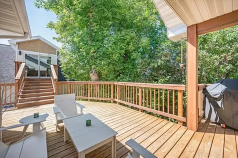 3239 S Lake Avenue Duluth MN 55802