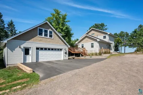 3239 S Lake Avenue Duluth MN 55802