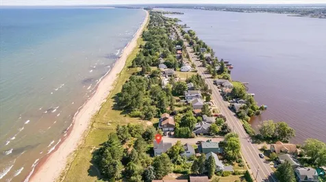 3239 S Lake Avenue Duluth MN 55802