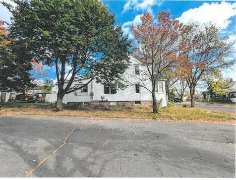 601 Hayes Street Eveleth MN 55734