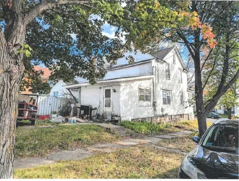 601 Hayes Street Eveleth MN 55734