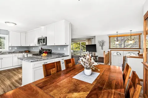 3310 Decker Road Duluth MN 55811