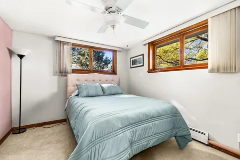 3310 Decker Road Duluth MN 55811