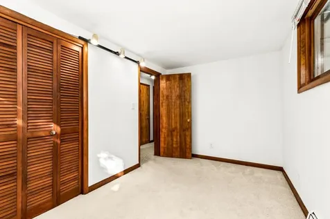 3310 Decker Road Duluth MN 55811