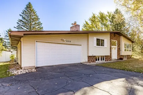 3310 Decker Road Duluth MN 55811