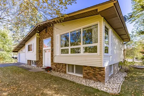 3310 Decker Road Duluth MN 55811