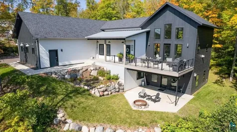 1919 Middle Lane Duluth MN 55811