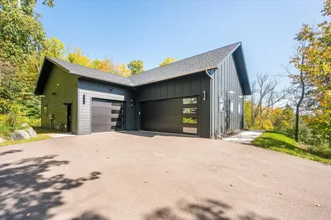 1919 Middle Lane Duluth MN 55811