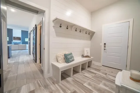 1919 Middle Lane Duluth MN 55811