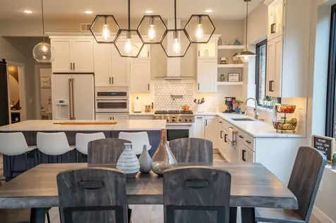 1919 Middle Lane Duluth MN 55811