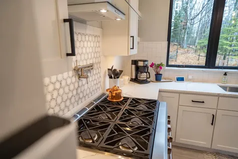 1919 Middle Lane Duluth MN 55811