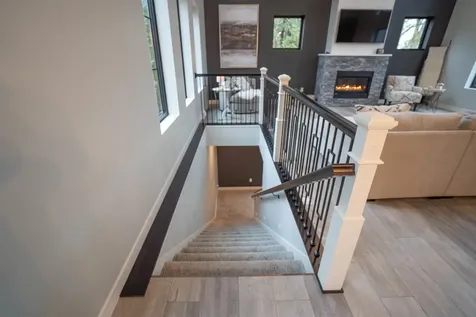 1919 Middle Lane Duluth MN 55811