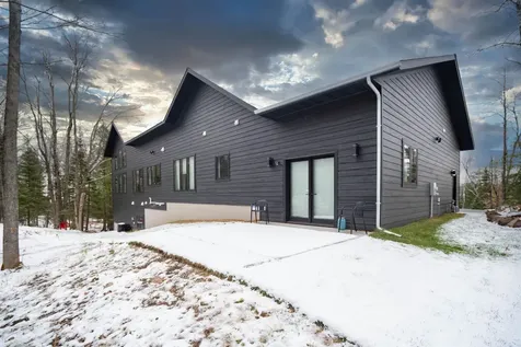 1919 Middle Lane Duluth MN 55811