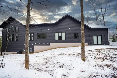 1919 Middle Lane Duluth MN 55811