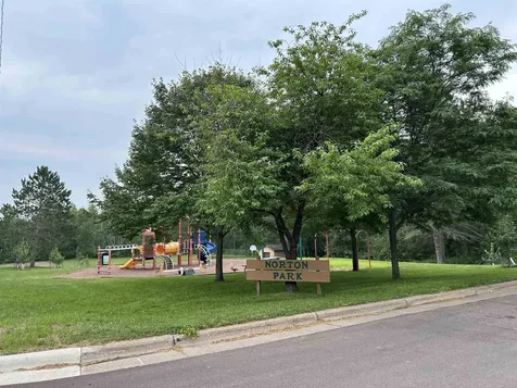 519 N 81st Avenue W Duluth MN 55807