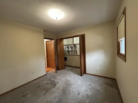 519 N 81st Avenue W Duluth MN 55807