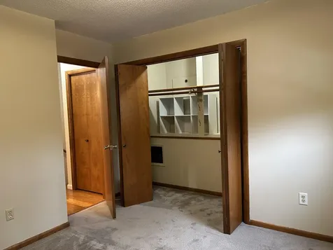 519 N 81st Avenue W Duluth MN 55807