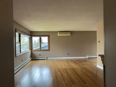 519 N 81st Avenue W Duluth MN 55807