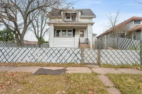 330 N 46th Avenue W Duluth MN 55807