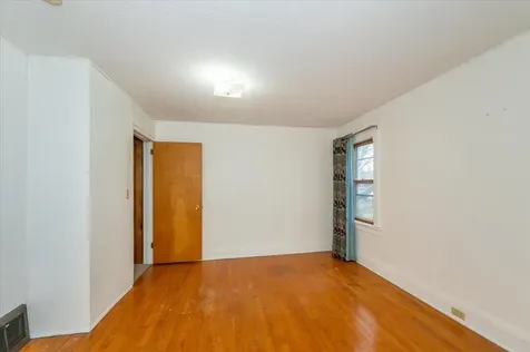 330 N 46th Avenue W Duluth MN 55807