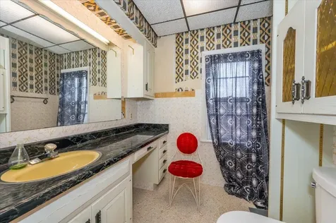 330 N 46th Avenue W Duluth MN 55807