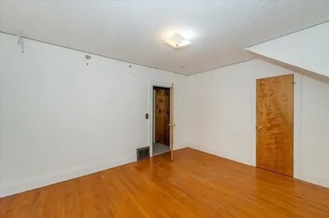 330 N 46th Avenue W Duluth MN 55807