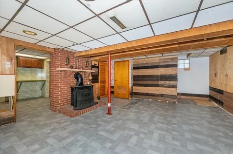 330 N 46th Avenue W Duluth MN 55807