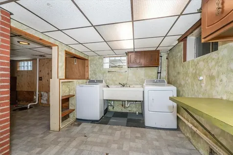 330 N 46th Avenue W Duluth MN 55807