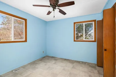 88 Banks Boulevard Silver Bay MN 55614